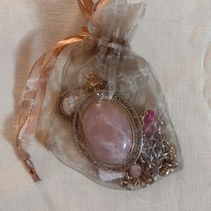 NWT Chico's Necklace